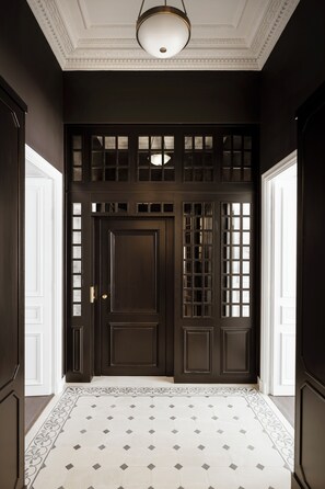 Hallway - Emperose Residence (Athens)