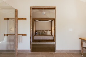 Room - The Sanctuary | Luxury Couples Retreat with Bath & Fireplace (Marion Bay)