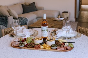 Dining - The Sanctuary | Luxury Couples Retreat with Bath & Fireplace (Marion Bay)
