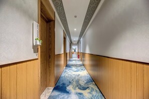 Interior - Happy Dragon Saga Hotel (Beijing)