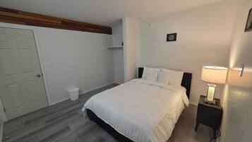 3 chambres, fer et planche Ă repasser, Wi-Fi, draps fournis
