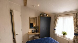 3 chambres, fer et planche à repasser, accès Internet, draps fournis