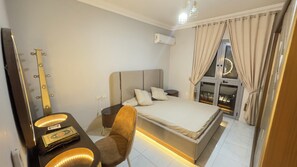 3 dormitorios, escritorio, wifi y ropa de cama