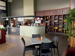 Dining - The Modern Sanctuary (Boksburg)