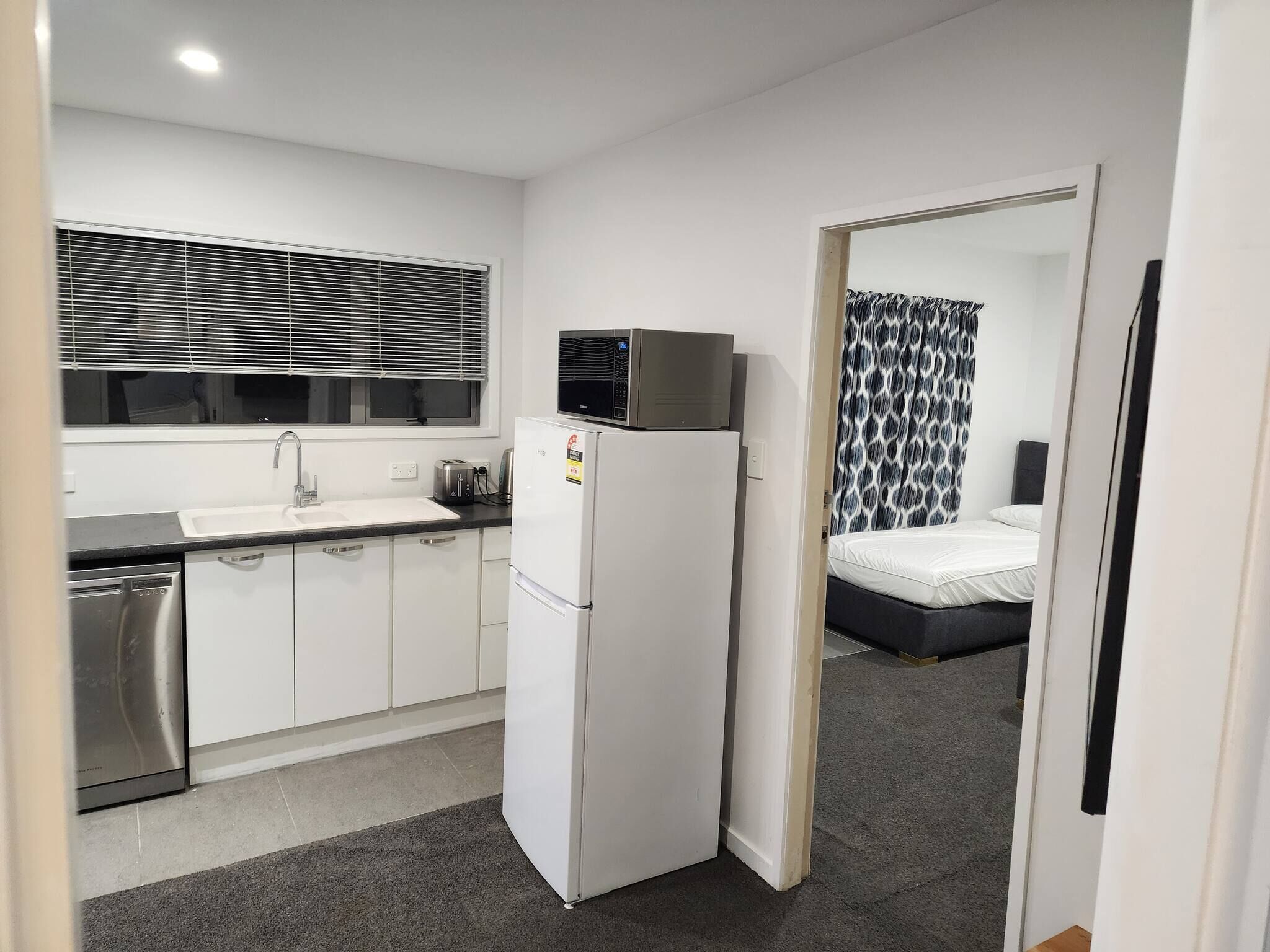 1 bedroom, iron/ironing board, Internet, bed sheets
