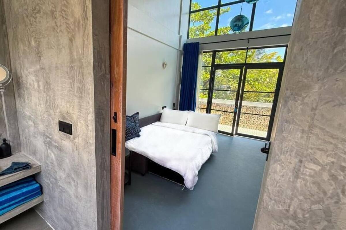 Suite, pati | Caixa forta a l'habitació