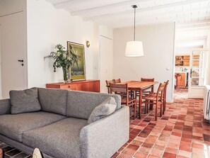 Fireplace - La Dolce Vita Brezhoneg by Interhome (Tréméven)