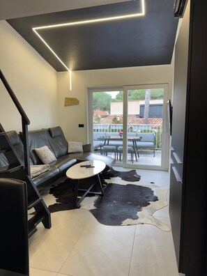 Living area - Stylish vacation apartment with 3 bedrooms on the Mediterranean (Agde)