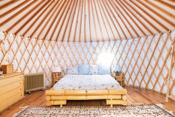 Room-a Yurt Among Olive Trees And The Se - Rapallo