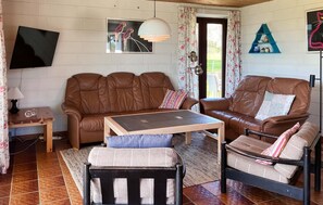 Smart TV, fireplace - Stunning home in Hundested with WiFi (Hundested)