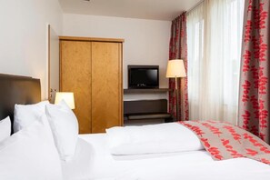 Room - Sunday Frankfurt One-bedroom suite (Neu-Isenburg)