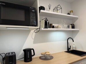Habitació, 1 dormitori, pati | Cuina privada