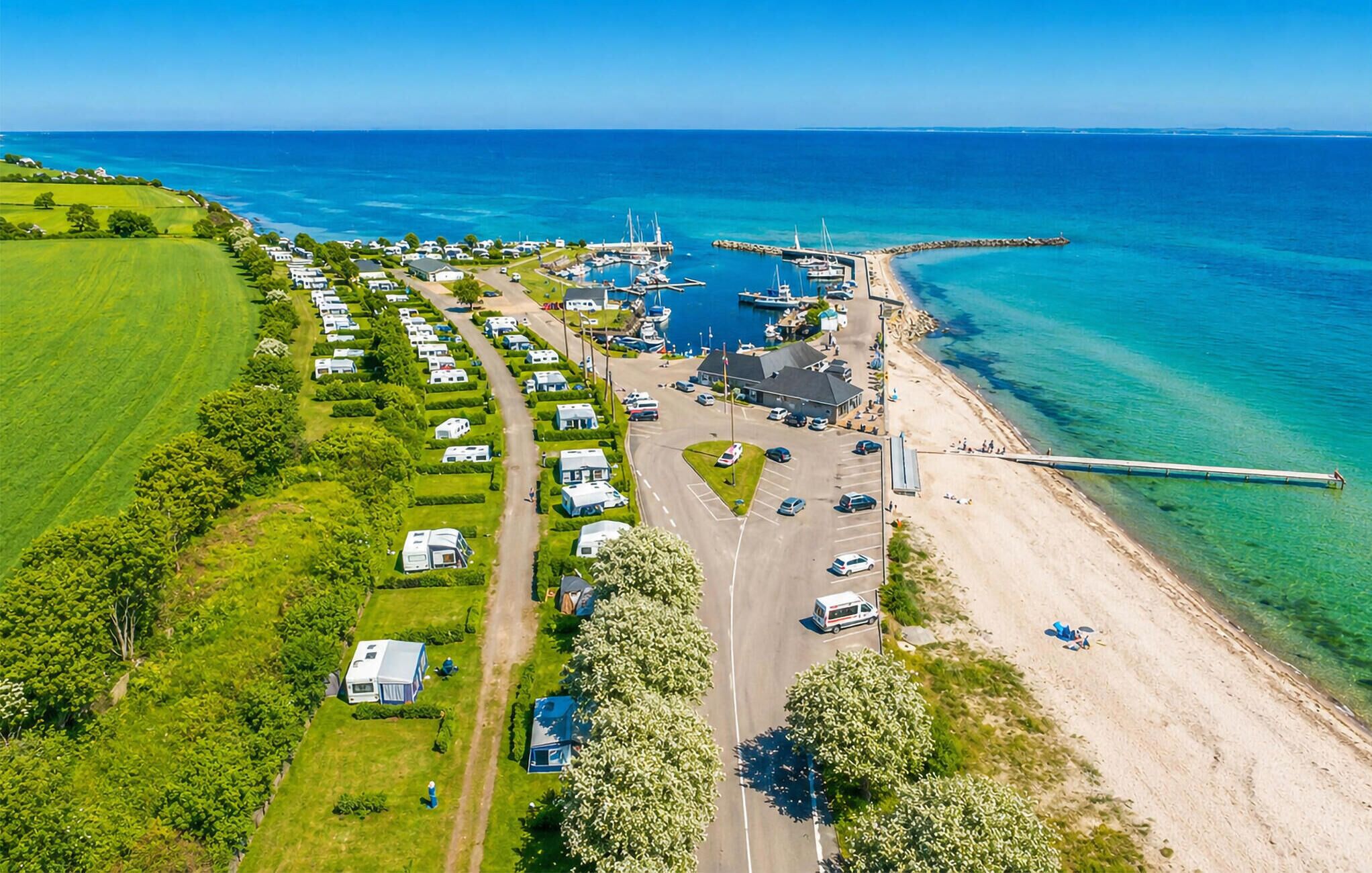 Nära stranden och fiske