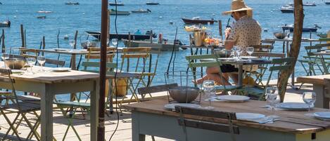 Restauration en plein air