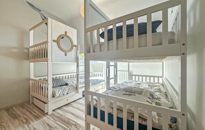 4 bedrooms, travel cot, free WiFi - Charmante maison proche plage (Le Vivier-sur-Mer)