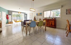 Interior - 3 bedroom beautiful home in La Tremblade (La Tremblade)