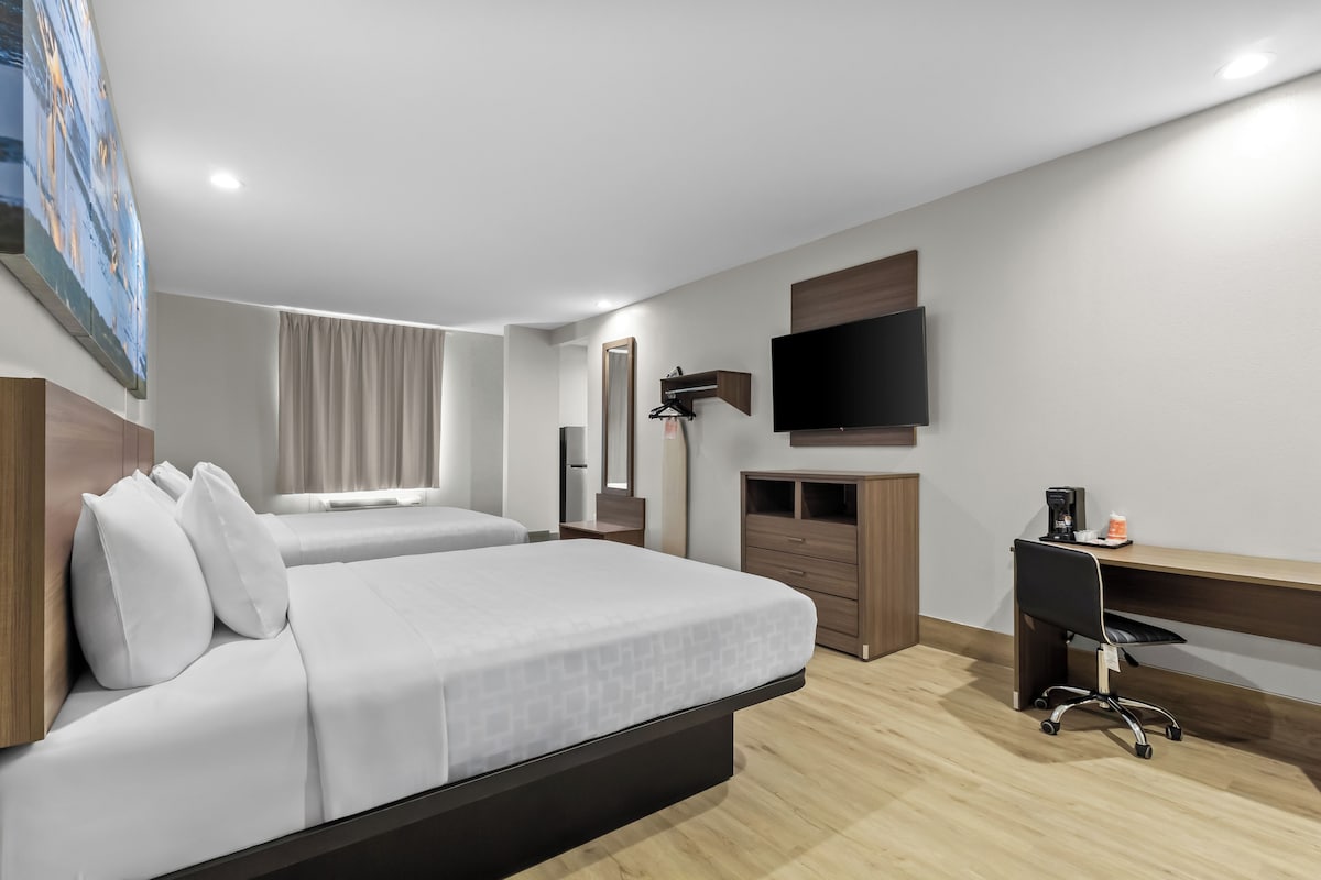 Chambre Standard, 2 grands lits, non-fumeur, cuisinette | Literie de qualité, espace de travail pour ordinateurs portables