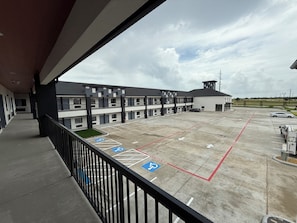 Exterior - Clarion Pointe Port Lavaca (Port Lavaca)