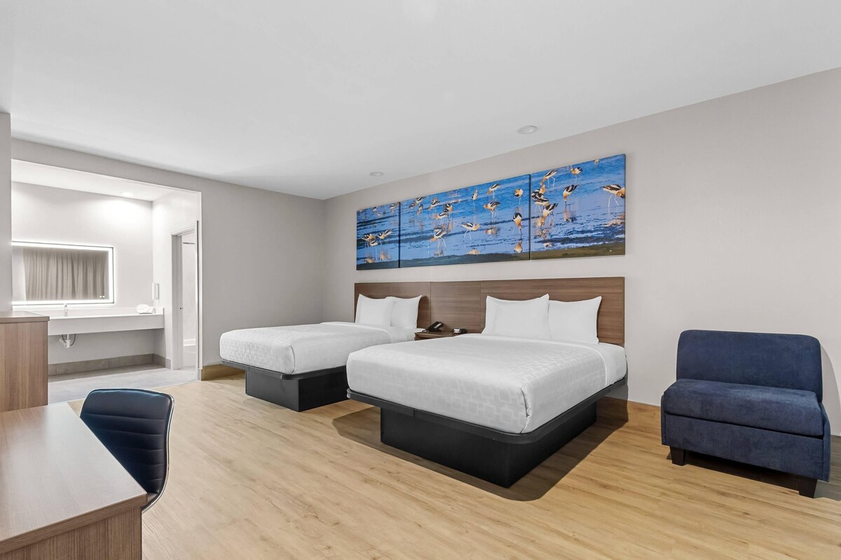 Standard Room, 2 Queen Beds, Non Smoking | Premium bedding, laptop workspace, blackout drapes, soundproofing