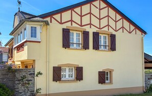 Exterior - Cozy home in Barneville Carteret with WiFi (Barneville Carteret)