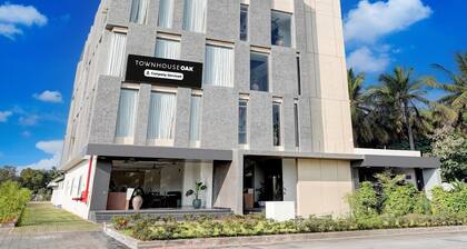 Super Townhouse Oak T. Narasipura Road