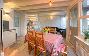 Dining - 3 bedroom awesome home in Oudesluis (Oudesluis)