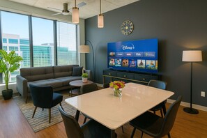 Interior - Upscale 2BR Apt | Rooftop Deck + Fitness U14 (Birmingham)