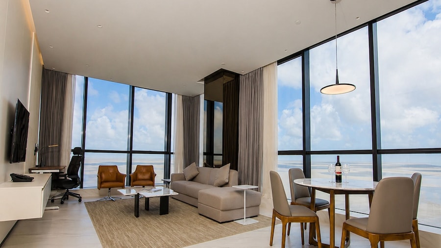 Atlantic Suites Hotel