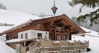 Panorama Alm Chalets - Jägersruh One, Ski-in/out & Wellness