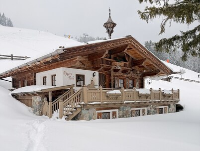 Panorama Alm Chalets - Jägersruh One, Ski-in/out & Wellness