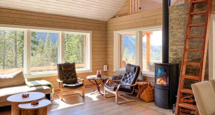 Awesome home in Skodje