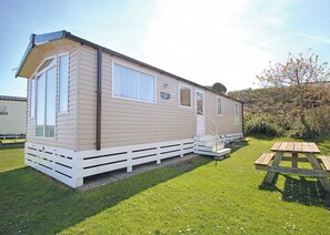 Exterior, Outside, House - Stylish 12ft-wide caravan with one double and two twin. (Swanage)