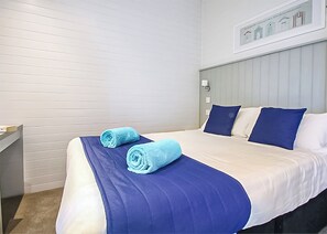 2 室のベッドルーム、WiFi (無料)