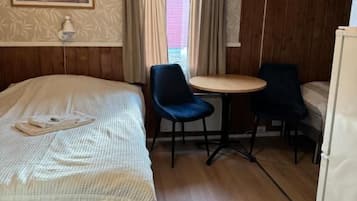 Twin Room | Free WiFi