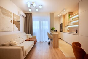 TV - Joy City Stay | City of Mara M11-61 (Timișoara)