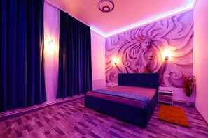 Iron/ironing board, WiFi, bed sheets - Joy City Stay Ultracentral Chic (Timișoara)