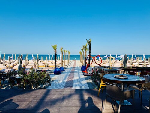Hubix Suites | Casa del Mar C1-46 | View