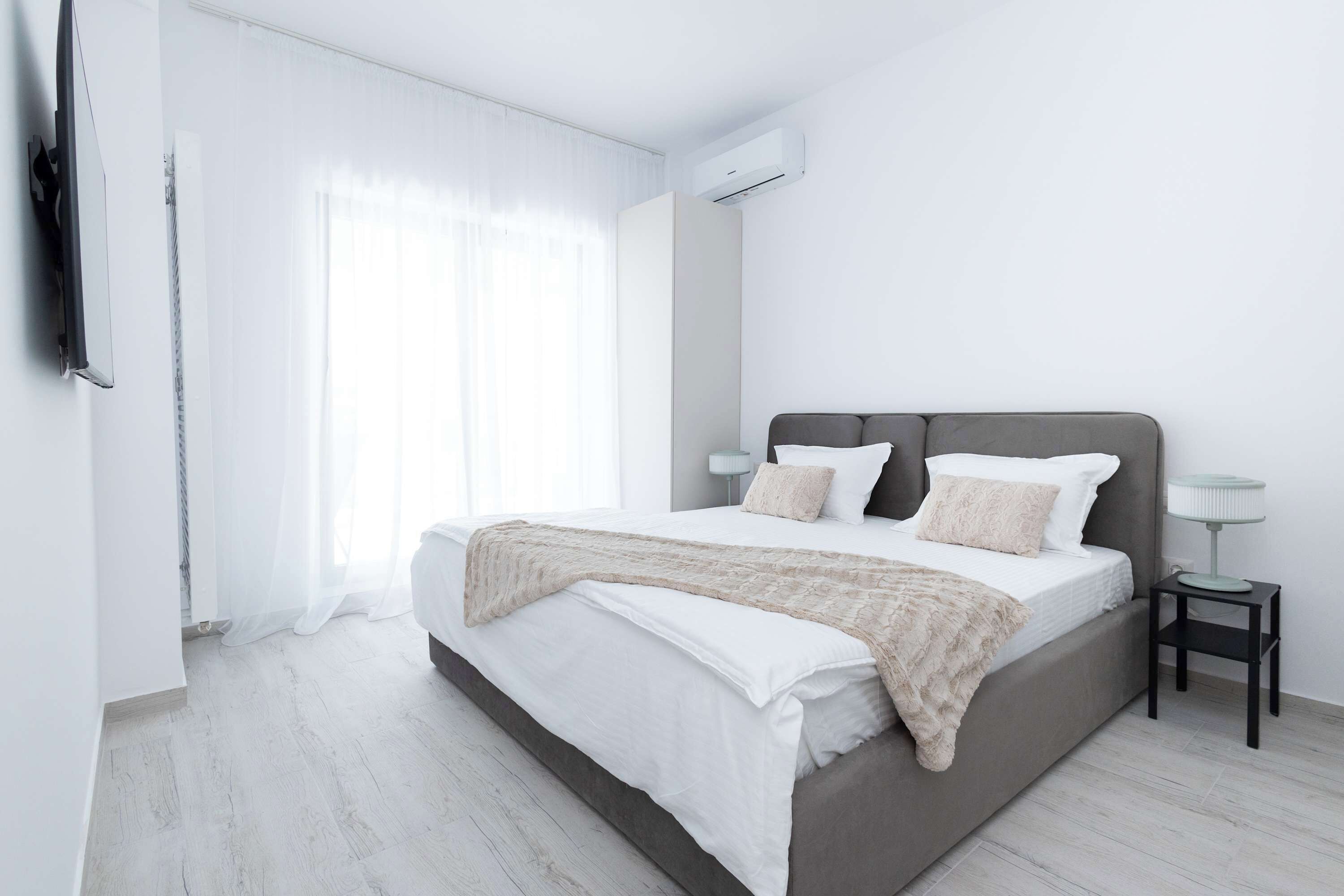 1 chambre, fer et planche à repasser, Wi-Fi, draps fournis
