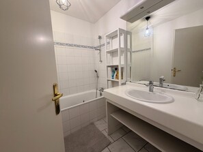 トイレットペーパー