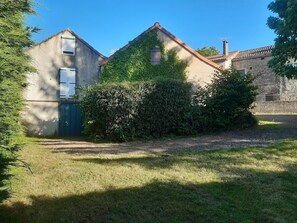 Exterior - Vrbo Property (La Couvertoirade)