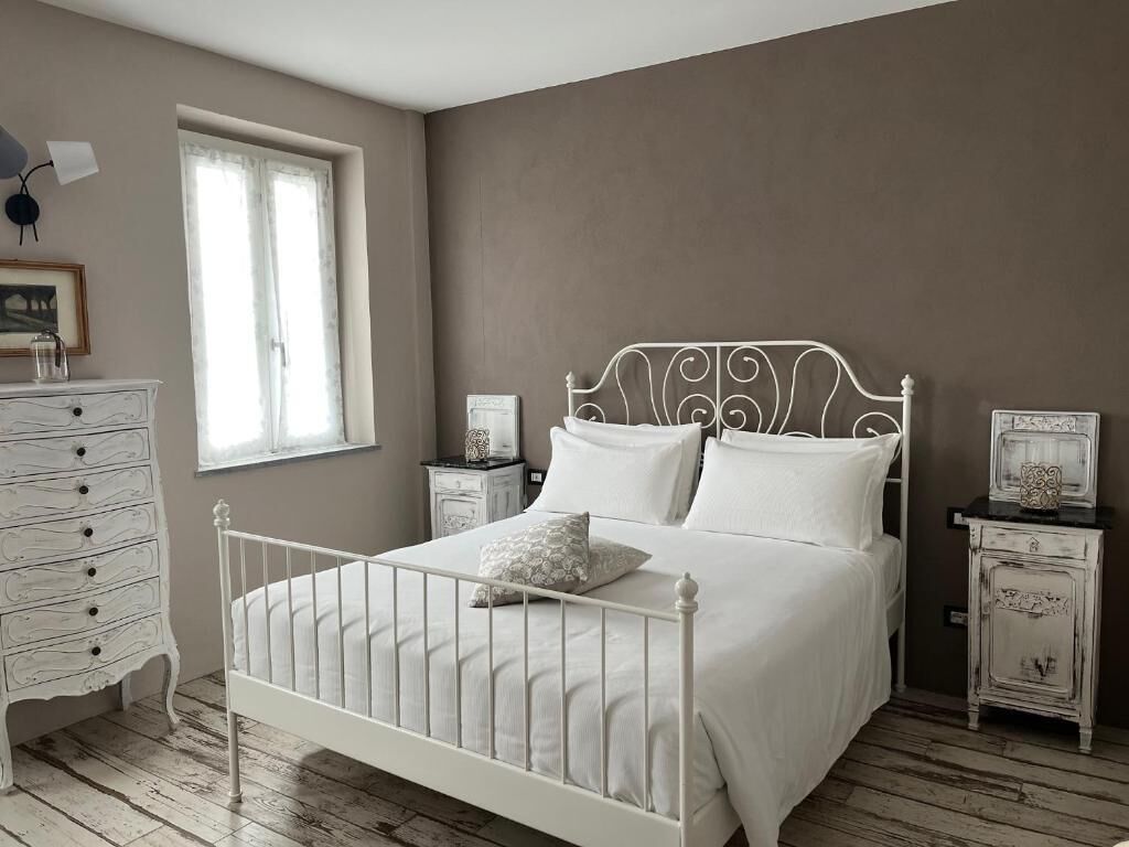 Quarto casal conforto, para não fumantes, vista para o pátio | Wi-Fi de cortesia