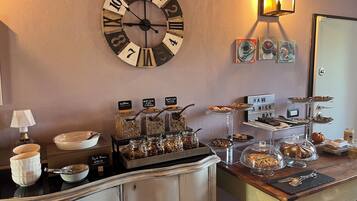 Gratis morgenmadsbuffet hver dag