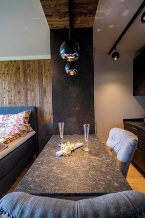 Dining - Vrbo Property (Strobl)
