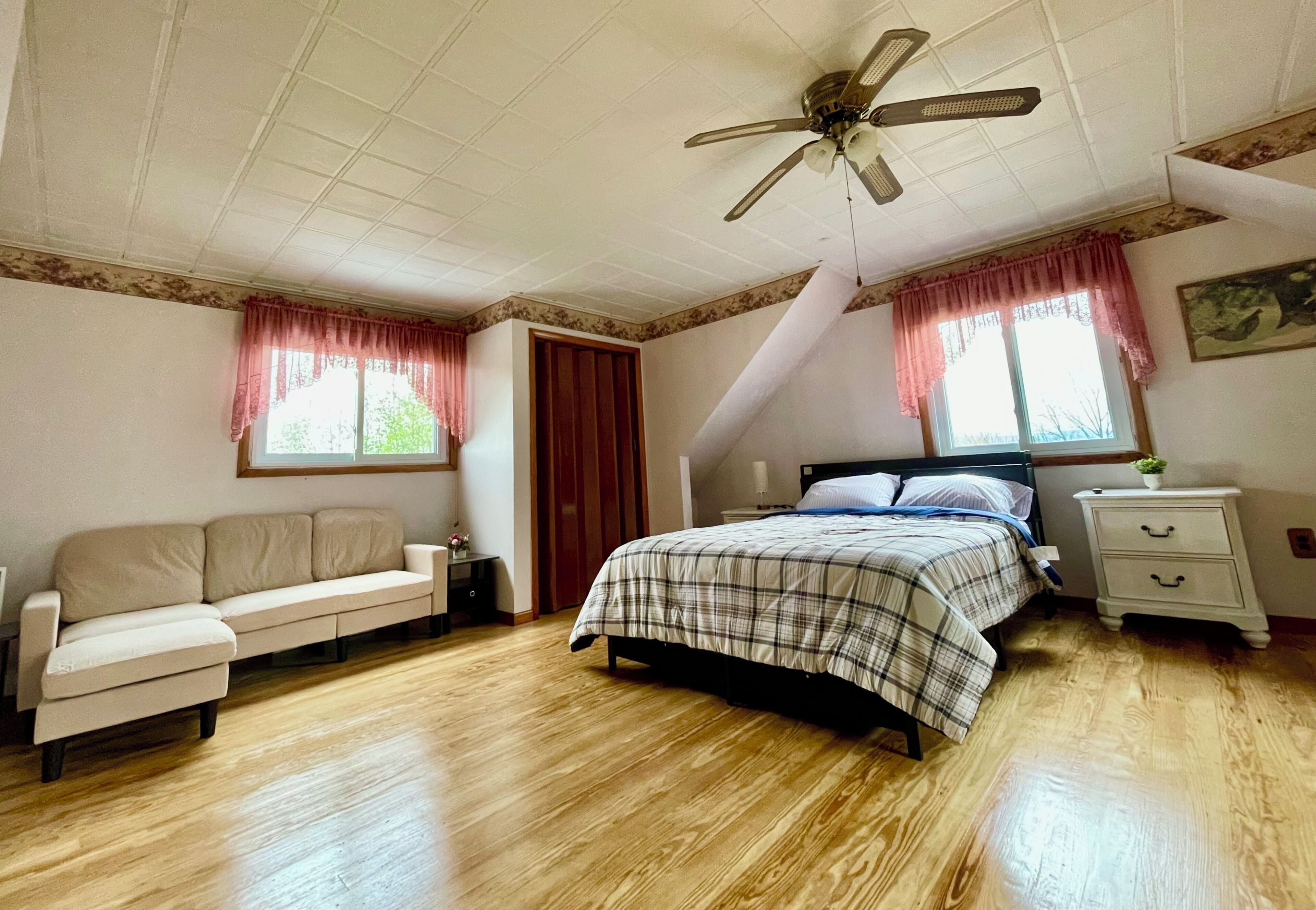 3 bedrooms, internet
