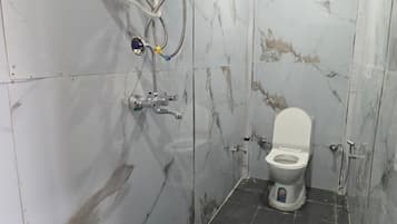 Shower, free toiletries, towels, soap