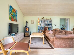 Fernseher, Kamin