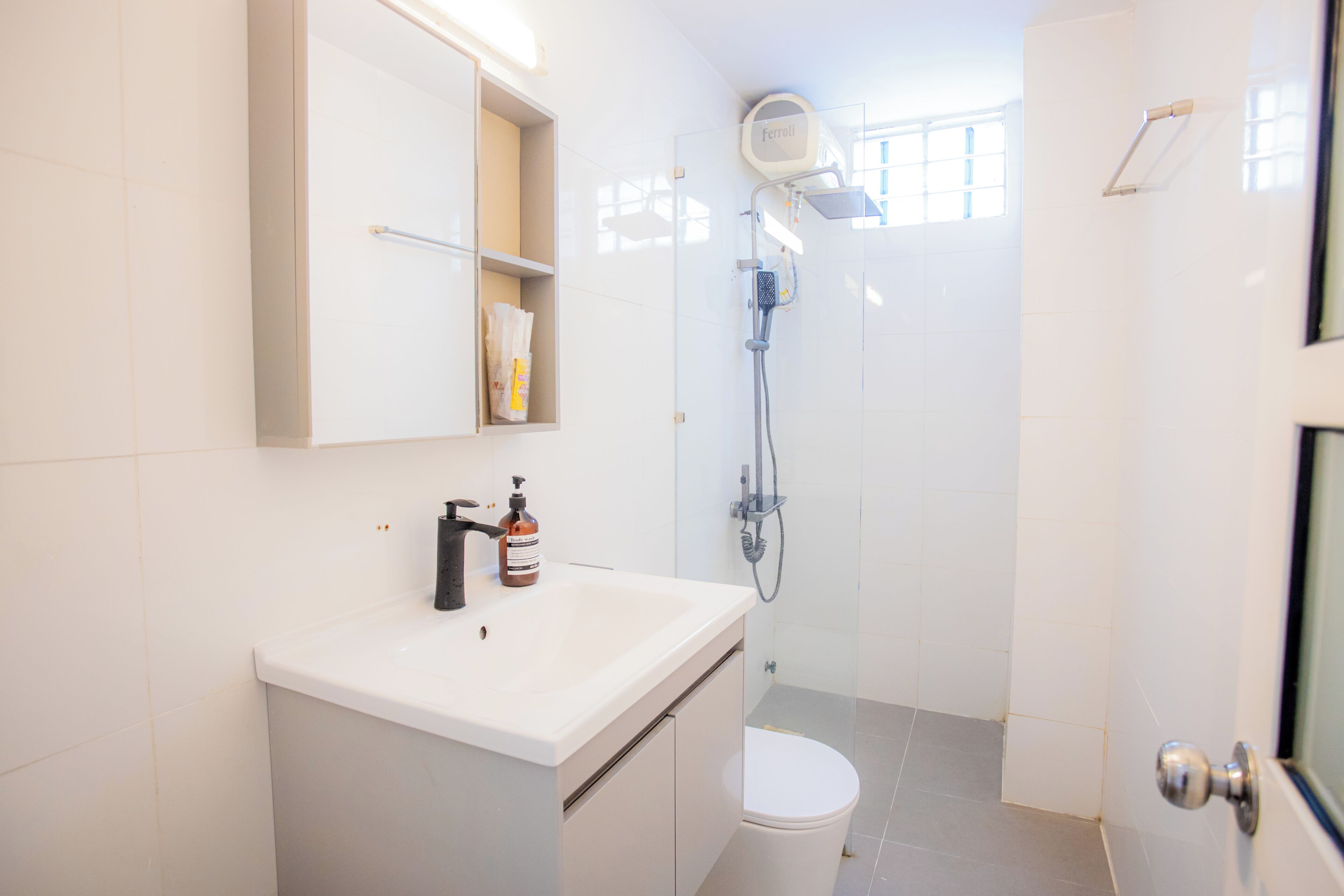 Standard Double or Twin Room | Bathroom | Free toiletries, hair dryer, slippers, towels