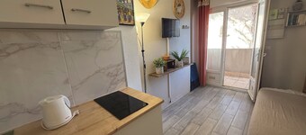 Cosy studio 1min from the beach