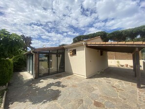 Exterior - Pavilion with pool - 4 guests (Vendres)