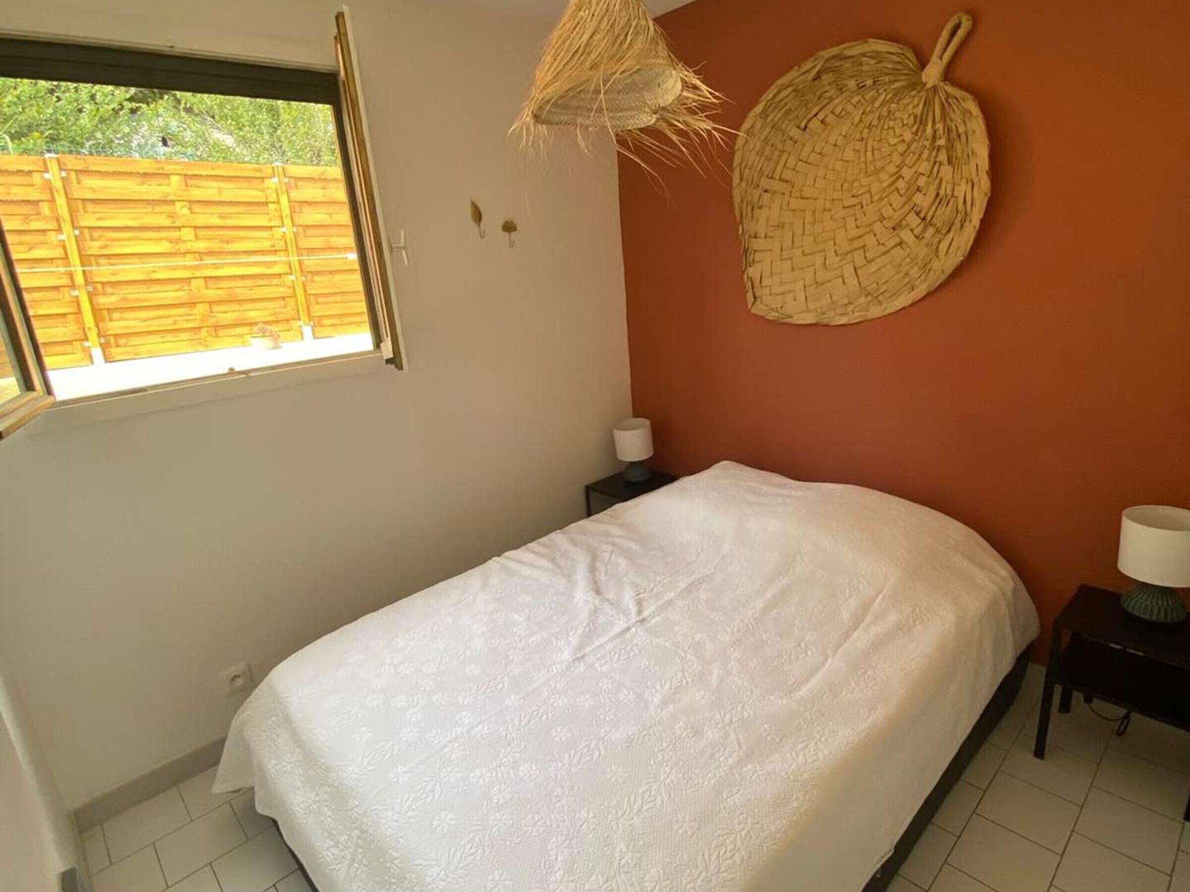 2 bedrooms, free WiFi